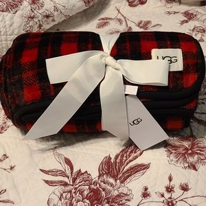 UGG Plaid Duffield Throw